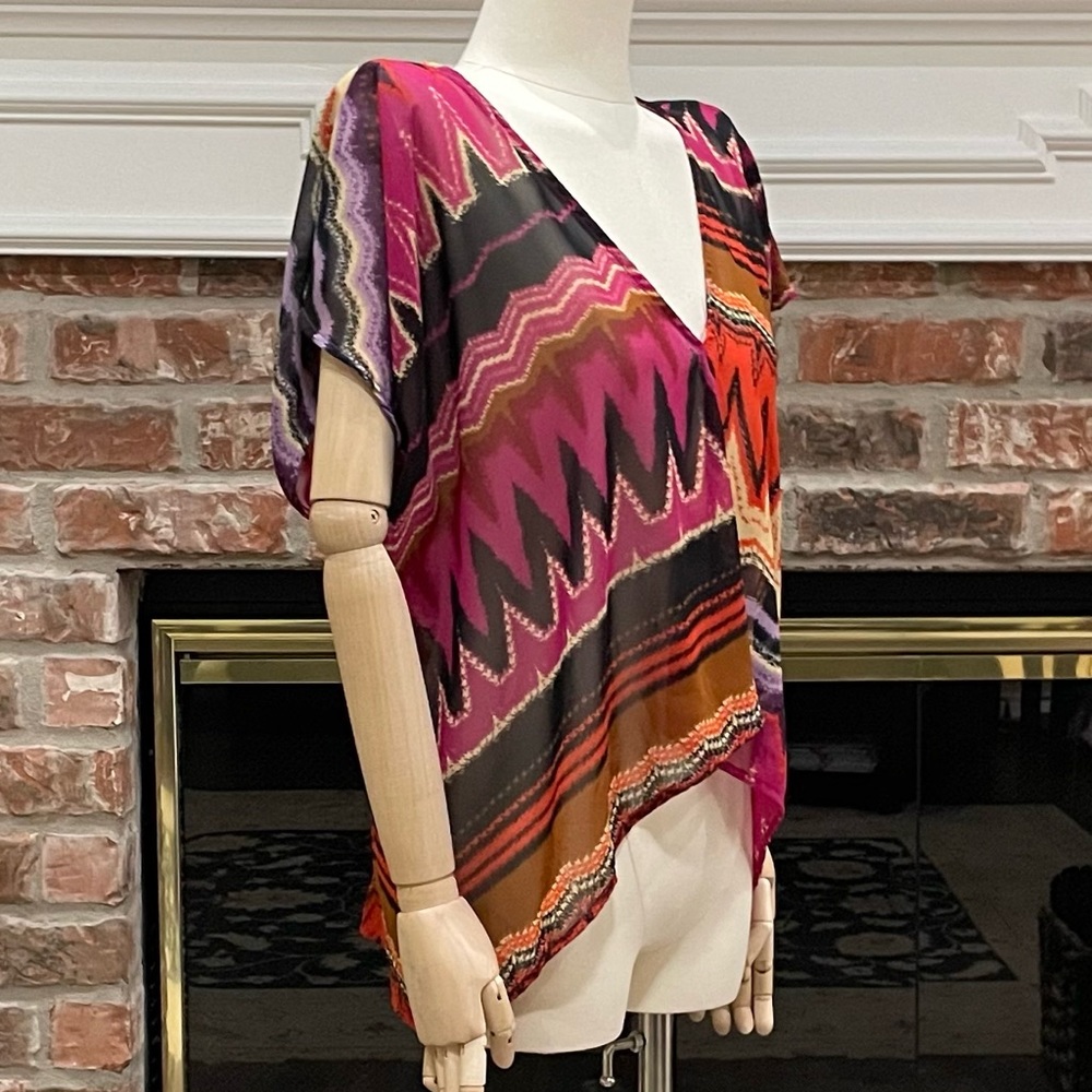 Charlotte Russe chevron high-low sunset-colored top / XS / Excellent condition - Picture 3 of 12